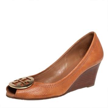 Pre Owned Tory Burch Brown Leather  Wedge Pumps Size 39.5