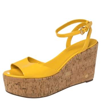 Pre Owned Tory Burch Yellow Patent Leather Dahlia Wedge Sandals Size 38.5