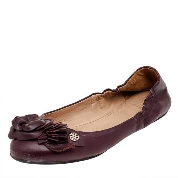 Pre Owned Tory Burch Burgundy Leather Flower Scrunch Ballet Flats Size 35.5