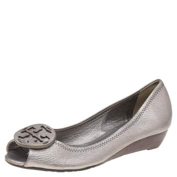Pre Owned Tory Burch Silver Leather Wedge Pumps Size 37.5