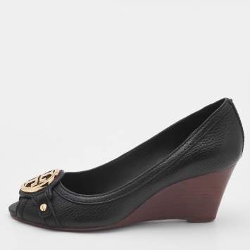 Pre Owned Tory Burch Black Leather Sally 2 Wedge Pumps Size 35