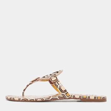 مملوكة مسبقًا Tory Burch Yellow Patent Thong Flat Slides Size 39
