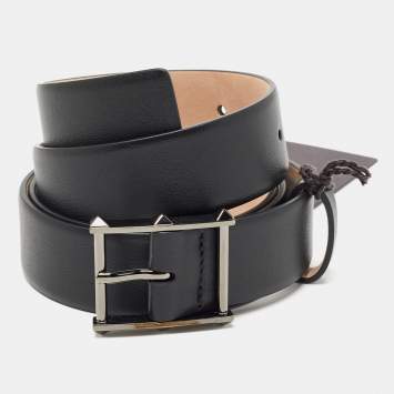 Pre Owned Valentino Black Leather Rockstud Buckle Belt 95CM