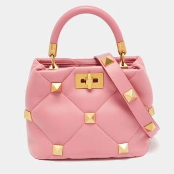 مملوكة مسبقًا Valentino Roman Stud  Small Pink Quilted Leather Top Handle Bag