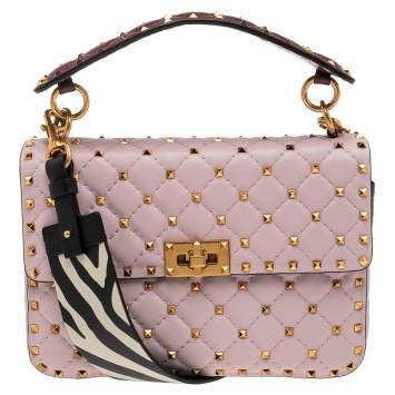 مملوكة مسبقًا Valentino Pink Quilted Leather Medium Rockstud Spike Top Handle Bag