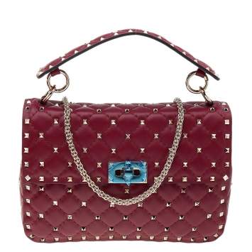 مملوكة مسبقًا Valentino Red Quilted Leather Medium Rockstud Spike Top Handle Bag