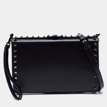 Pre Owned Valentino x Alcove Black Leather Rockstud Clutch