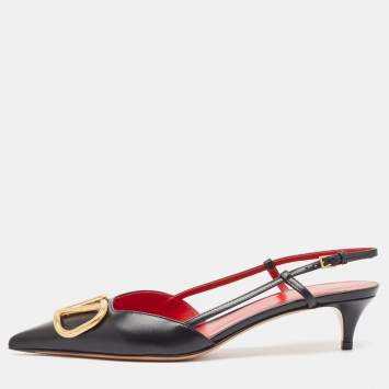 Pre Owned Valentino Black Leather Escape V logo Pumps Size 38