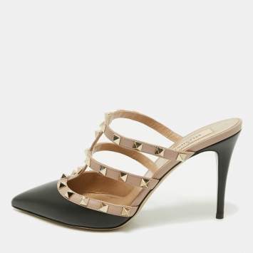 Pre Owned Valentino Black/Dusty Pink Leather Rockstud Mules Size 39