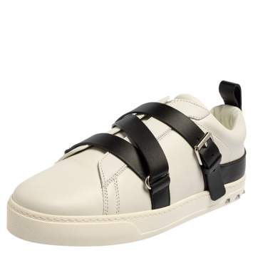 Pre Owned Valentino White/Black Leather Buckle Strap Rockstud Sneakers Size 40