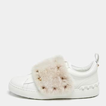 Pre Owned Valentino White Leather and Mink Fur Rockstud Low Top Sneakers Size 40