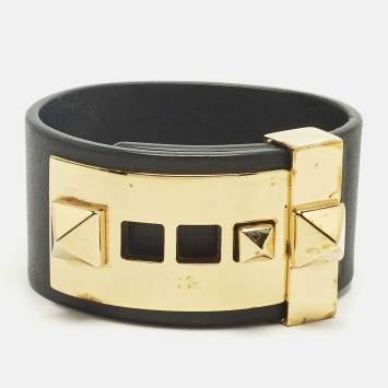 مملوكة مسبقًا Valentino  Rockstud Black Leather Gold Tone Wide Bracelet