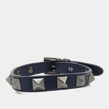 مملوكة مسبقًا Valentino Rockstud Bracelet