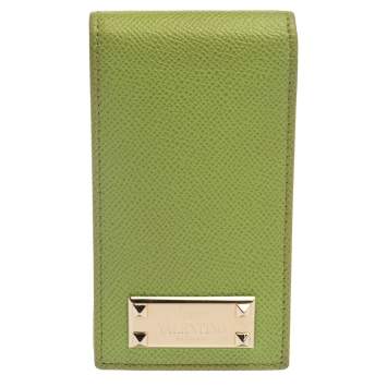 Pre Owned Valentino Green Grained Leather Rockstud iPhone 5 Flip Case