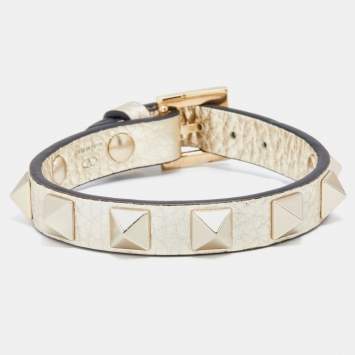 Pre Owned Valentino Leather Rockstud Gold Tone Metal Wrap Bracelet