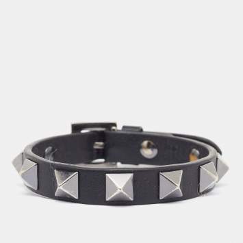 Pre Owned Valentino Black Leather Rockstud Wrap Bracelet
