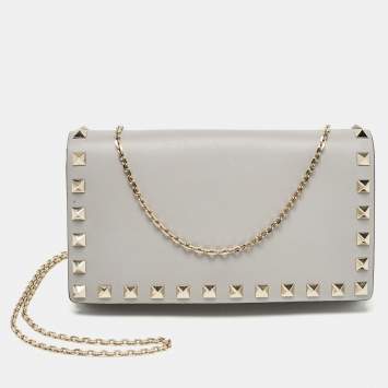 Pre Owned Valentino Ash Blue Leather Rockstud Chain Clutch