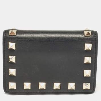 Pre Owned Valentino Black Leather Rockstud Card Case