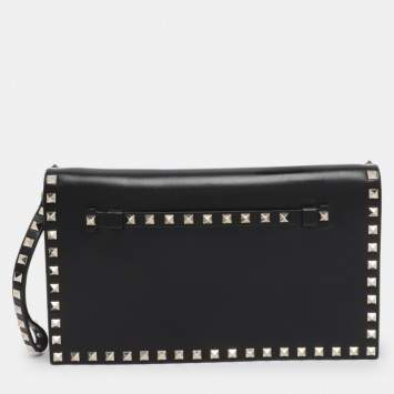 Pre Owned Valentino Black Leather Rockstud Wristlet Clutch