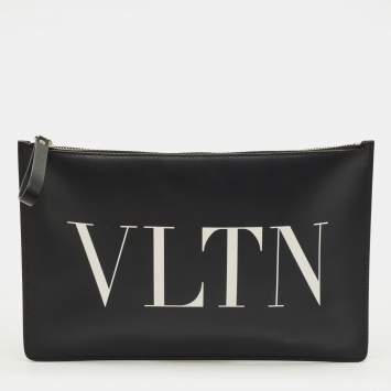 مملوكة مسبقًا حقيبة فالنتينو مظرف جلد سوداء كبيرة VLTN بسحاب مسطح