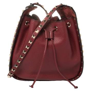 Pre Owned Valentino Red Leather Rockstud Bucket Shoulder Bag