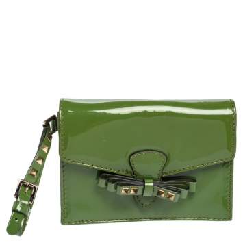 Pre Owned Valentino Green Patent Leather Rockstud Bow Wristlet Clutch