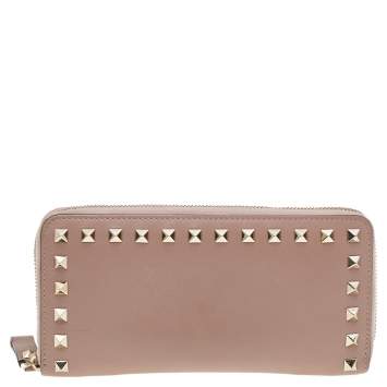 Pre Owned Valentino Beige Leather Rockstud Zip Around Wallet