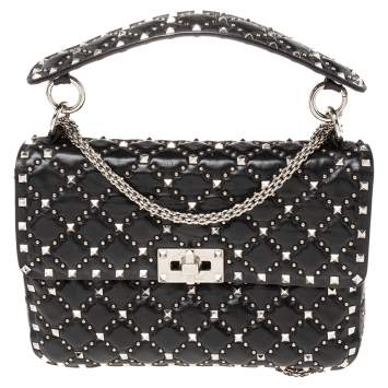 مملوكة مسبقًا Valentino Black Quilted Leather Medium Rockstud Spike Top Handle Bag