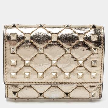 Pre Owned Valentino Gold Patent Leather Rockstud Spike Compact Wallet