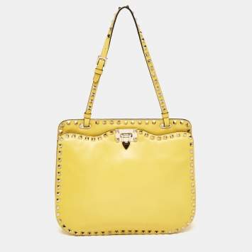 Pre Owned Valentino Yellow Leather Rockstud Trapeze Shoulder Bag