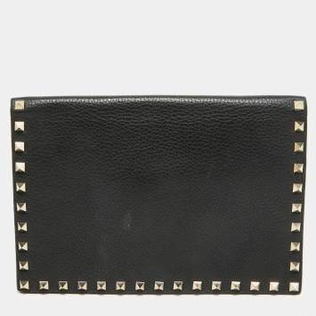 Pre Owned Valentino Black Leather Rockstud Flap Organizer Clutch
