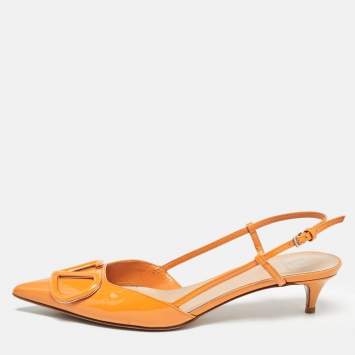 Pre Owned Valentino Orange Patent  Escape V logo Pumps Size 37