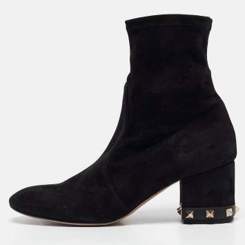 Pre Owned Valentino Black Suede Rockstud Ankle Length Boots Size 38