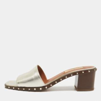 Pre Owned Valentino Gold Leather Soul Rockstud Slide Sandals Size 37