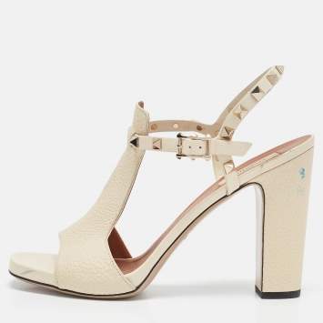 Pre Owned Valentino Cream Leather Rockstud Ankle Strap Sandals Size 40