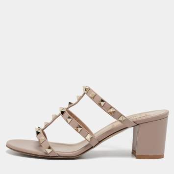 Pre Owned Valentino Beige Leather Rockstud Ankle Strap Sandals Size 37.5