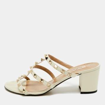 Pre Owned Valentino Ivory White Leather Rockstud Slide Sandals Size 39