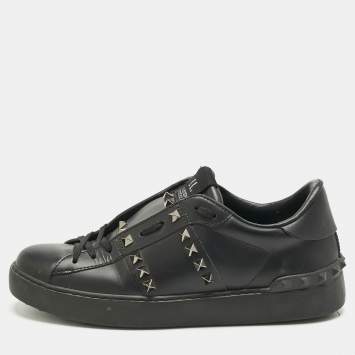 Pre Owned Valentino Black Leather Rockstud Untitled Low Top Sneakers Size 39