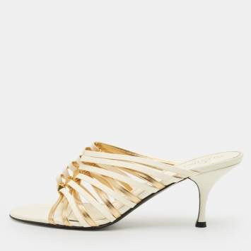 Pre Owned Valentino Cream Leather Rockstud Slide Sandals Size 40.5