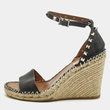 Pre Owned Valentino Rockstud Size 39 Black Leather Wedge Sandals