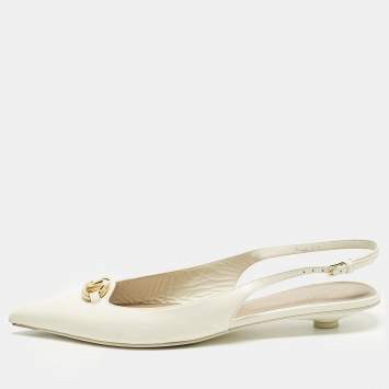 Pre Owned Valentino  Size 39 Off White Leather VLogo Slingback Flats