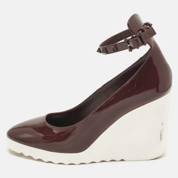 Pre Owned Valentino Rockstud Size 37 Burgundy Patent Leather Wedge Pumps
