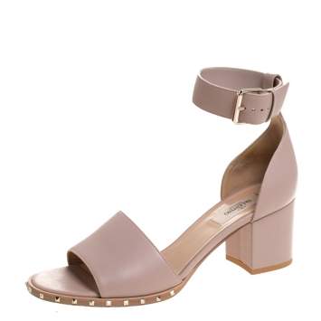 Pre Owned Valentino Beige Leather Soul Rockstud Ankle Strap Block Heel Sandals Size 39