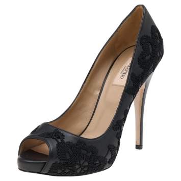 Pre Owned Valentino Black Leather Embroidered Peep Toe Platform Pumps Size 40.5