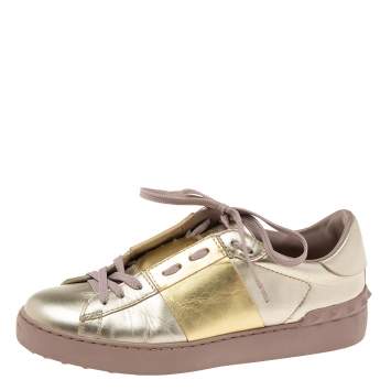 مملوكة مسبقًا Valentino Metallic Bronze Leather Rockstud Lace Up Sneakers Size 39