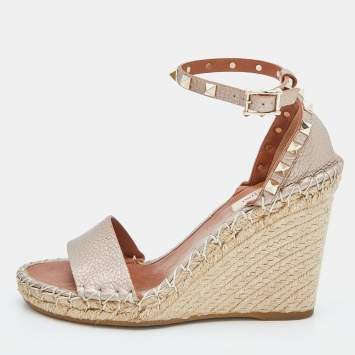Pre Owned Valentino Metallic Gold Leather Rockstud Ankle Strap Wedge Espadrille Sandals Size 37