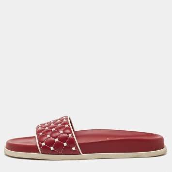 Pre Owned Valentino Red/White Quilted Leather Rockstud Pool Slides Size 37.5