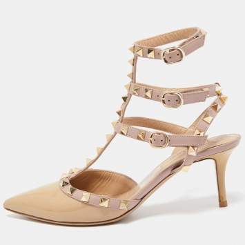 Pre Owned Valentino Beige Patent and Leather Rockstud Pumps Size 36