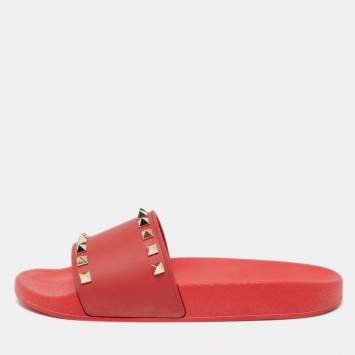 Pre Owned Valentino Red Rubber Rockstud Slides Size 38