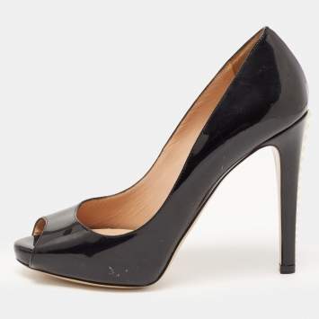 Pre Owned Valentino Black Patent Leather Rockstud Peep Toe Pumps Size 39